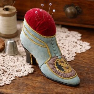 Decorative Shoe Figurine/pin cushion with Floral Design